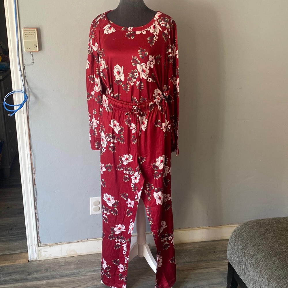 Ekouaer pajama set burgundy